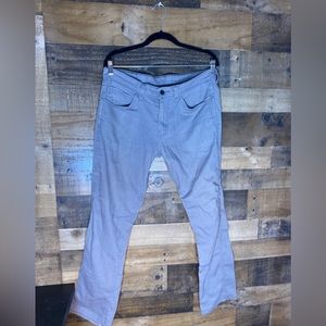 Levi’s 511 gray men jeans.